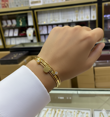 Bracelet u